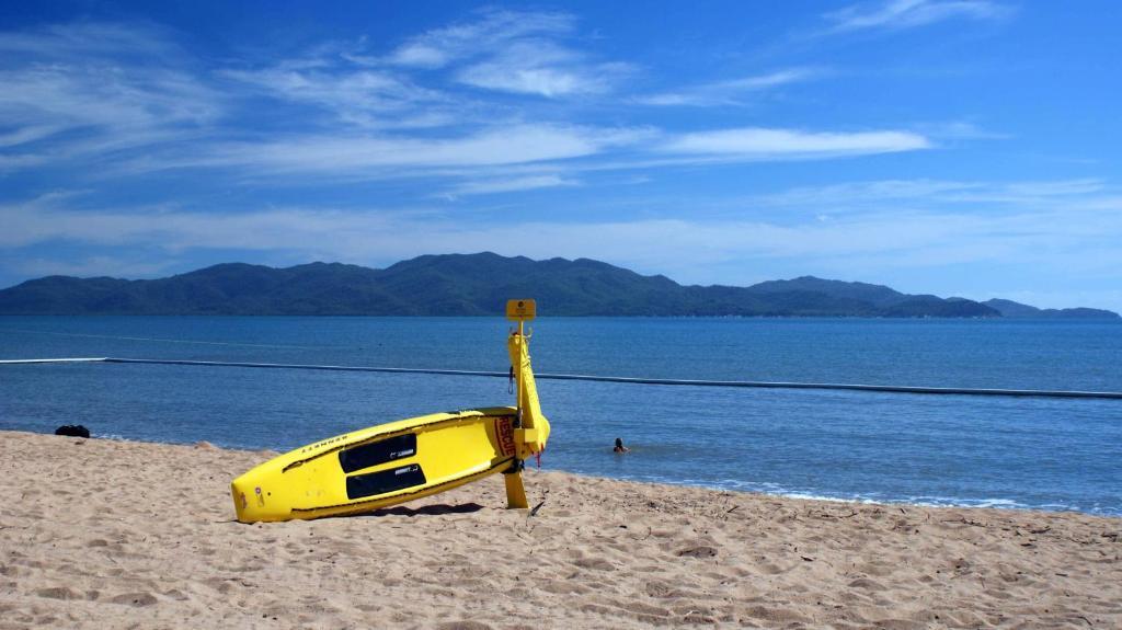Aquarius On The Beach Townsville Kültér fotó